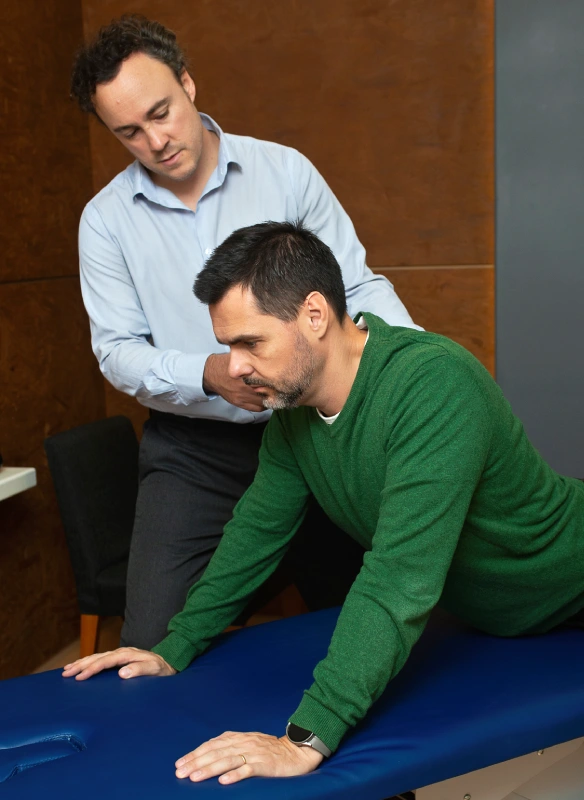 bg dr vicente hennemann fisioterapeuta instrutor metodo mcKenzie em porto alegre 55 imagem